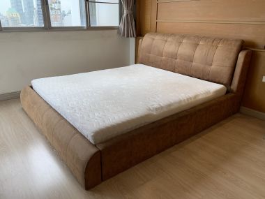 ** ขาย!! ** The Waterford Diamond พร้อมให้คุณเป็นเจ้าของ เพียง 13,600,000บาท ค่าโอนคนละครึ่ง ห้องใหญ่ อยู่สบาย 3 ห้องนอน 3 ห้องน้ำ 144.4ตรม. ใกล้ BTS ทองหล่อ เฟอร์นิเจอร์ครบพร้อมเข้าอยู่