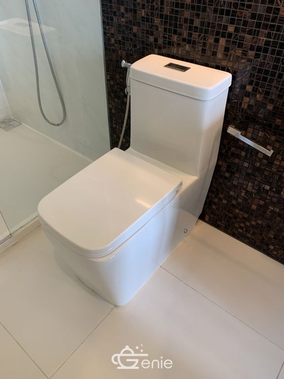 Condo for rent at The Room Sukhumvit 69 2 Bedroom 2 Bathroom 50,000THB/month Fully furnished