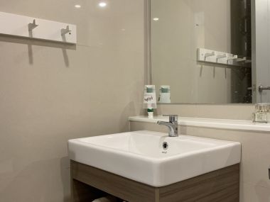 ปล่อยเช่า Aspire Sukhumvit-Onnut ในราคาเพียง 9,000บาท/เดือน Studio 1 ห้องน้ำ 30.61 ตรม. ใกล้ BTS อ่อนนุช เฟอร์นิเจอร์ครบพร้อมเข้าอยู่ (ราคาต่อรองได้)