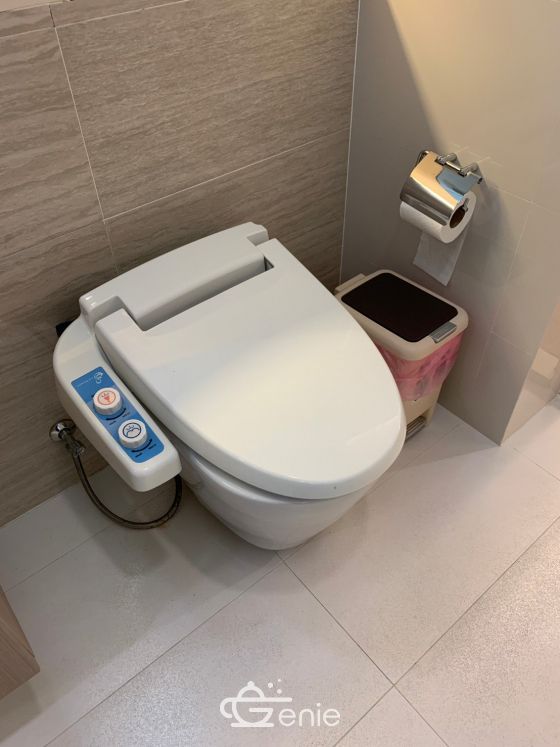 For rent! !! at MODE Sukhumvit 61 1 Bedroom 1 Bathroom 45,000/month Fully furnished
