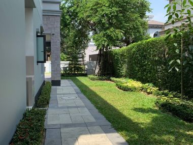 THE GRAND PINKLAO (The Grand Pinklao) Single house 225.80 sq m. Price only 75,000,000 Transfer 50/50