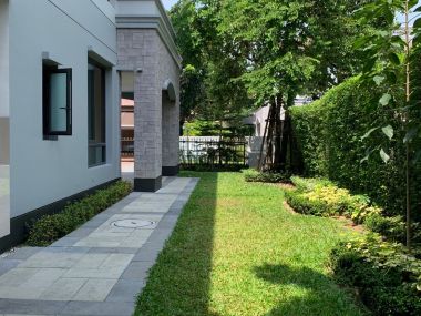 THE GRAND PINKLAO (The Grand Pinklao) Single house 225.80 sq m. Price only 75,000,000 Transfer 50/50