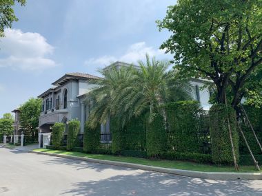 THE GRAND PINKLAO (The Grand Pinklao) Single house 225.80 sq m. Price only 75,000,000 Transfer 50/50
