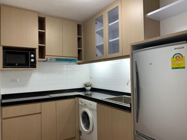 Condo For rent at Supreme Ville Condo size 71 sqm. 1 Bedroom 1 Bathroom 29,000THB/month Fully furnished (can negotiate)