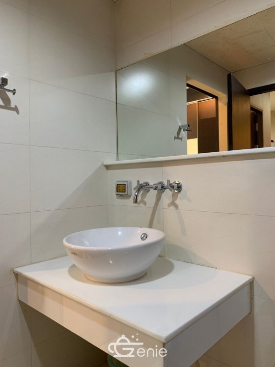 For rent at The Address Sukhumvit 42 1 Bedroom 1 Bathroom 20,000THB/month Fully furnished