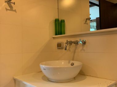 For rent at The Address Sukhumvit 42 1 Bedroom 1 Bathroom 20,000THB/month Fully furnished