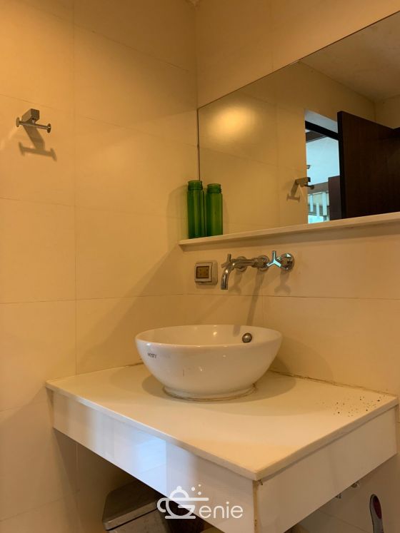 For rent at The Address Sukhumvit 42 1 Bedroom 1 Bathroom 20,000THB/month Fully furnished