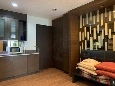 For rent at The Address Sukhumvit 42 1 Bedroom 1 Bathroom 20,000THB/month Fully furnished