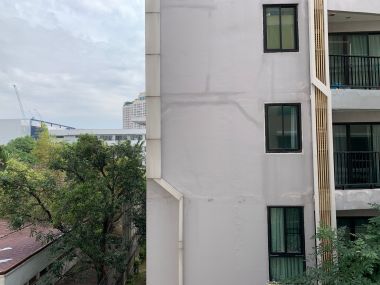 For rent at The Address Sukhumvit 42 1 Bedroom 1 Bathroom 20,000THB/month Fully furnished