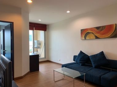 ปล่อยขาย/ปล่อยเช่า! The Address Sukhumvit 42 ในราคาเพียง 4,900,000 บาท / ค่าโอนคนละครึ่ง  เช่า 20,00บาท/เดือน 1 ห้องนอน 1 ห้องน้ำ 45ตรม. ใกล้ BTS เอกมัย เฟอร์นิเจอร์ครบพร้อมเข้าอยู่ รหัส 2612