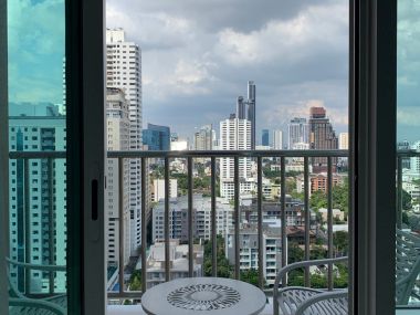 For rent at Fullerton Sukhumvit 2 Bedroom 2 Bathroom 105 sqm. 70,000THB/month Fully furnished (can negotiate)