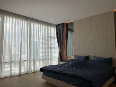 For rent at Fullerton Sukhumvit 2 Bedroom 2 Bathroom 105 sqm. 70,000THB/month Fully furnished (can negotiate)