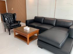 For rent at Fullerton Sukhumvit 2 Bedroom 2 Bathroom 105 sqm. 70,000THB/month Fully furnished (can negotiate)