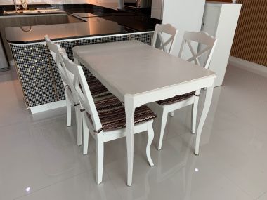 For rent at Fullerton Sukhumvit 2 Bedroom 2 Bathroom 105 sqm. 70,000THB/month Fully furnished (can negotiate)