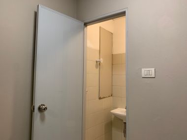 For rent at Fullerton Sukhumvit 3 Bedroom 3 Bathroom 155 sqm. 90,000THB/month Fully furnished (can negotiate)