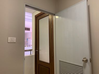 For rent at Fullerton Sukhumvit 3 Bedroom 3 Bathroom 155 sqm. 90,000THB/month Fully furnished (can negotiate)