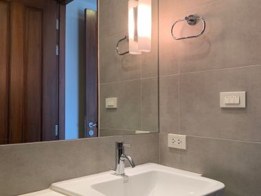 For rent at Fullerton Sukhumvit 3 Bedroom 3 Bathroom 155 sqm. 90,000THB/month Fully furnished (can negotiate)