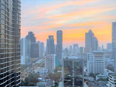 Silom Suite Room for Sale (Sathorn 12)