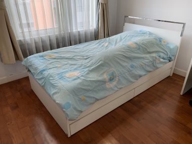 ปล่อยขาย ที่ Siri Residence ราคาดี เพียง 23,600,000บาท ราคานี้รวมค่าใช้จ่ายทุกอย่าง 3 ห้องนอน 3 ห้องน้ำ 140 ตรม ใกล้ BTS พร้อมพงษ์ เฟอร์นิเจอร์ครบพร้อมเข้าอยู่