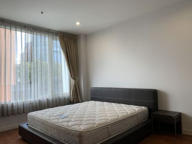 ปล่อยขาย ที่ Siri Residence ราคาดี เพียง 23,600,000บาท ราคานี้รวมค่าใช้จ่ายทุกอย่าง 3 ห้องนอน 3 ห้องน้ำ 140 ตรม ใกล้ BTS พร้อมพงษ์ เฟอร์นิเจอร์ครบพร้อมเข้าอยู่