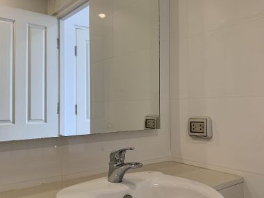 ปล่อยขาย ที่ Siri Residence ราคาดี เพียง 23,600,000บาท ราคานี้รวมค่าใช้จ่ายทุกอย่าง 3 ห้องนอน 3 ห้องน้ำ 140 ตรม ใกล้ BTS พร้อมพงษ์ เฟอร์นิเจอร์ครบพร้อมเข้าอยู่