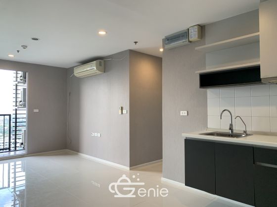 ** Super Deal! ** For sale 5.75M Transfer50/50 The Base Sukhumvit 77 2 Bedroom 2 bathroom Fully furnished