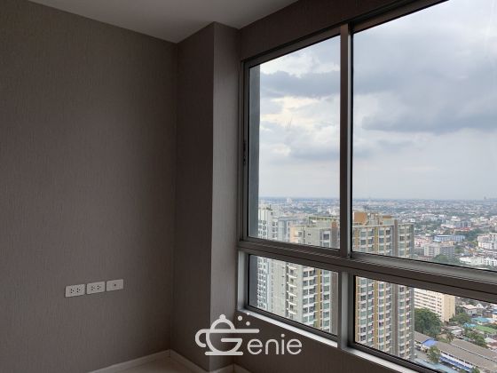 ** Super Deal! ** For sale 5.75M Transfer50/50 The Base Sukhumvit 77 2 Bedroom 2 bathroom Fully furnished