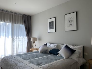 ขาย/เช่า! !! Noble Refine ในราคาเพียง 35,000บาท/เดือน ขาย 8,500,000บาท รวมค่าใช้จ่ายทุกอย่าง 1 ห้องนอน ขนาด 51ตรม. ห้องใหญ่อยู่สบาย ใกล้ BTS พร้อมพงษ์ เฟอร์นิเจอร์ครบพร้อมเข้าอยู่