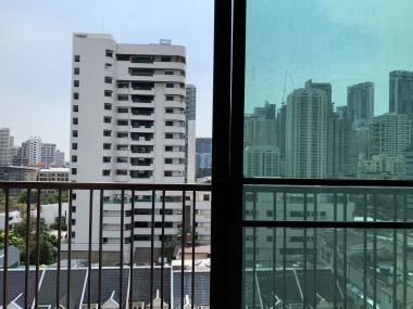 ขาย/เช่า! !! Noble Refine ในราคาเพียง 35,000บาท/เดือน ขาย 8,500,000บาท รวมค่าใช้จ่ายทุกอย่าง 1 ห้องนอน ขนาด 51ตรม. ห้องใหญ่อยู่สบาย ใกล้ BTS พร้อมพงษ์ เฟอร์นิเจอร์ครบพร้อมเข้าอยู่