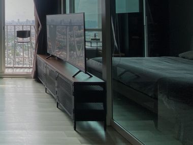 1 Bedroom ตำแหน่งห้องดี วิวสวย ชั้นสูง สาทร