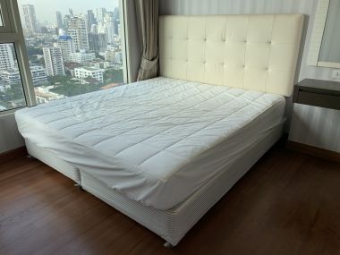 ปล่อยเช่า! Ivy Thonglor ในราคาเพียง 28,000บาท/เดือน 1 ห้องนอน 1 ห้องน้ำ 43ตรม. ห้องใหญ่อยู่สบาย ใกล้ BTS ทองหล่อ เฟอร์นิเจอร์ครบพร้อมเข้าอยู่