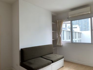 For sale! at My Condo Sukhumvit 81 1 Bedroom 1 Bathroom 2,550,000THB Fully furnished (can negotiate )