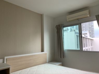 For sale! at My Condo Sukhumvit 81 1 Bedroom 1 Bathroom 2,550,000THB Fully furnished (can negotiate )