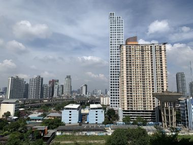 For rent!!! at Rhythm Sukhumvit 50 1 Bedroom 1 Bathroom 27,000/month Fully furnished (can negotiate)