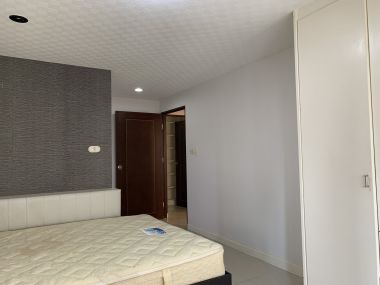 For sale/rent at Top View Tower 3 Bedroom 2 Bathroom 7,490,000THB rent 60,000THB/Month Fully furnished