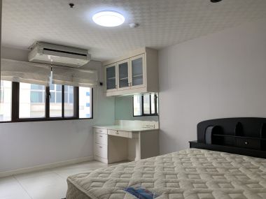 For sale/rent at Top View Tower 3 Bedroom 2 Bathroom 7,490,000THB rent 60,000THB/Month Fully furnished