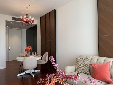 For sale/rent at Khun by Yoo Thonglor sale 19,200,000 THB Floor 18th 1 Bedroom 1 Bathroom 50 sqm. 68,000 THB/Month Fully furnished