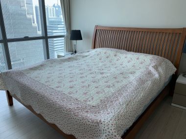For rent at The Room Sukhumvit 21 1 Bedroom 1 Bathroom 32,000THB/month Fully furnished