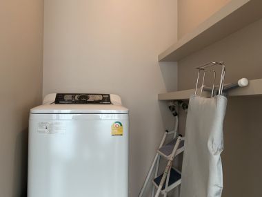 ** HOT ** Noble Remix ให้เช่า ในราคาเพียง 65,000บาท/เดือน 3 ห้องนอน 102.65ตรม. ชั้นสูง++ วิวสวย ห้องใหญ่อยู่สบาย คอนโดเสย BTS ทองหล่อ เฟอร์นิเจอร์ครบพร้อมเข้าอยู่