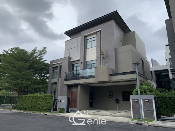 For sale!! Single house The Gentri Sukhumvit 4 bedrooms 4 bathrooms price only 45,000,000 baht transfer 50/50 model house fully furnished