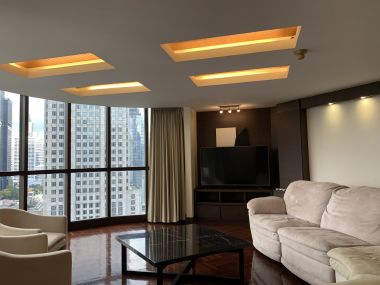 For rent at City Lakes Tower Sukhumvit 16 4 Bedroom 4 Bathroom 83,000THB/Month Fully furnished
