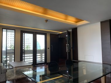 For rent at City Lakes Tower Sukhumvit 16 4 Bedroom 4 Bathroom 83,000THB/Month Fully furnished