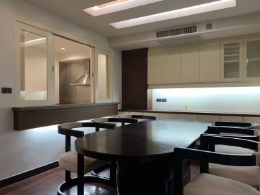 For rent at City Lakes Tower Sukhumvit 16 4 Bedroom 4 Bathroom 83,000THB/Month Fully furnished