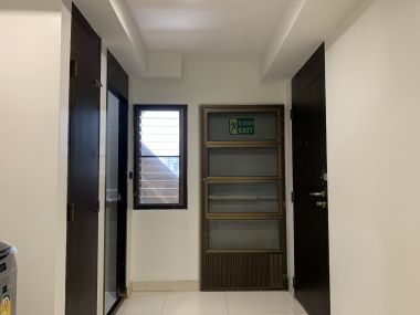 For rent at City Lakes Tower Sukhumvit 16 4 Bedroom 4 Bathroom 83,000THB/Month Fully furnished