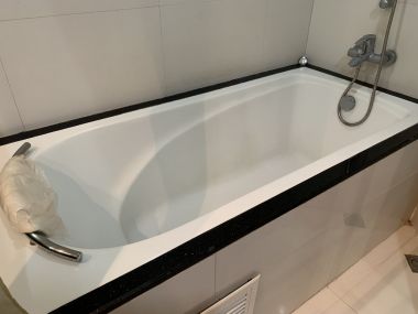 For rent at City Lakes Tower Sukhumvit 16 4 Bedroom 4 Bathroom 83,000THB/Month Fully furnished