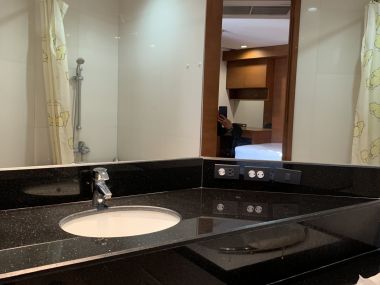 For rent at City Lakes Tower Sukhumvit 16 4 Bedroom 4 Bathroom 83,000THB/Month Fully furnished