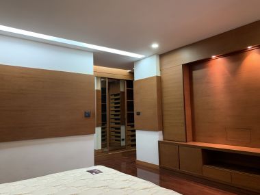 For rent at City Lakes Tower Sukhumvit 16 4 Bedroom 4 Bathroom 83,000THB/Month Fully furnished