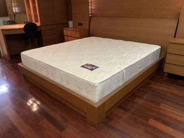 For rent at City Lakes Tower Sukhumvit 16 4 Bedroom 4 Bathroom 83,000THB/Month Fully furnished