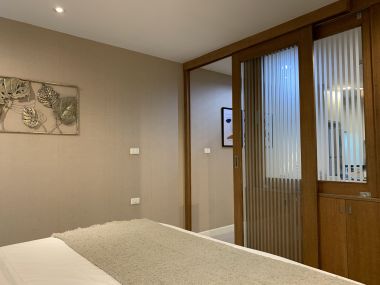 For rent at Serene Place Sukhumvit 24  1 Bedroom 1 Bathroom 32,00THB/month Fully furnished