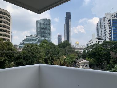 CONDO FOR RENT at The Waterford Park Sukhumvit 53 2 Bedroom 3 Bathroom 35,000THB/month Fully furnished